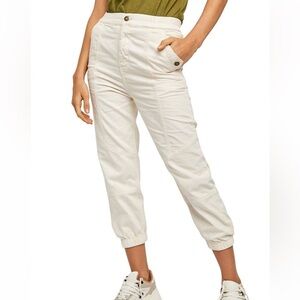 We the Free Women’s Cream High Rise Revival Cotton Denim Joggers, size XS
